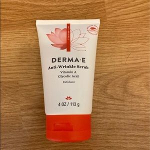 Dermae anti wrinkle scrub